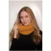 Темно-желтый