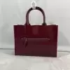 Красно-коричневый