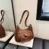 Коричневый