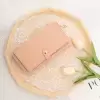 Розовый