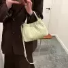Зеленый