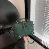 Зеленый