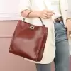 Красно-коричневый