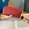 Красный