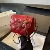 Красный