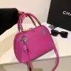 Красный