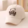 Бежевый