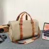 Светло-коричневый
