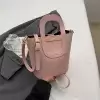 Розовый