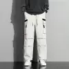 Бежевый