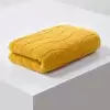 Желтый