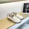 Бежевый