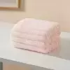 Розовый
