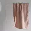 Розовый