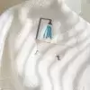 Светло-розовый