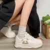 Светло-коричневый