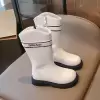 Бежевый
