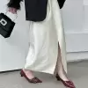 Красный