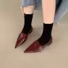 Бордовый