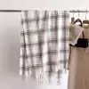 Бежевый