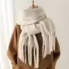 Бежевый