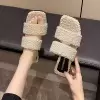 Бежевый