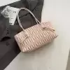 Розовый