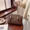 Шоколадный
