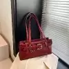 Красный