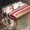 Красный