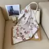 Оранжевый