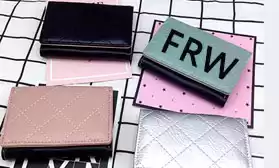 Кошельки и косметички: новинки FRW