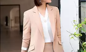 Новинки костюмов: весна-2020