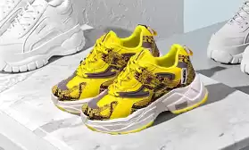 Распродажа супер кроссовок: скидки до 39%