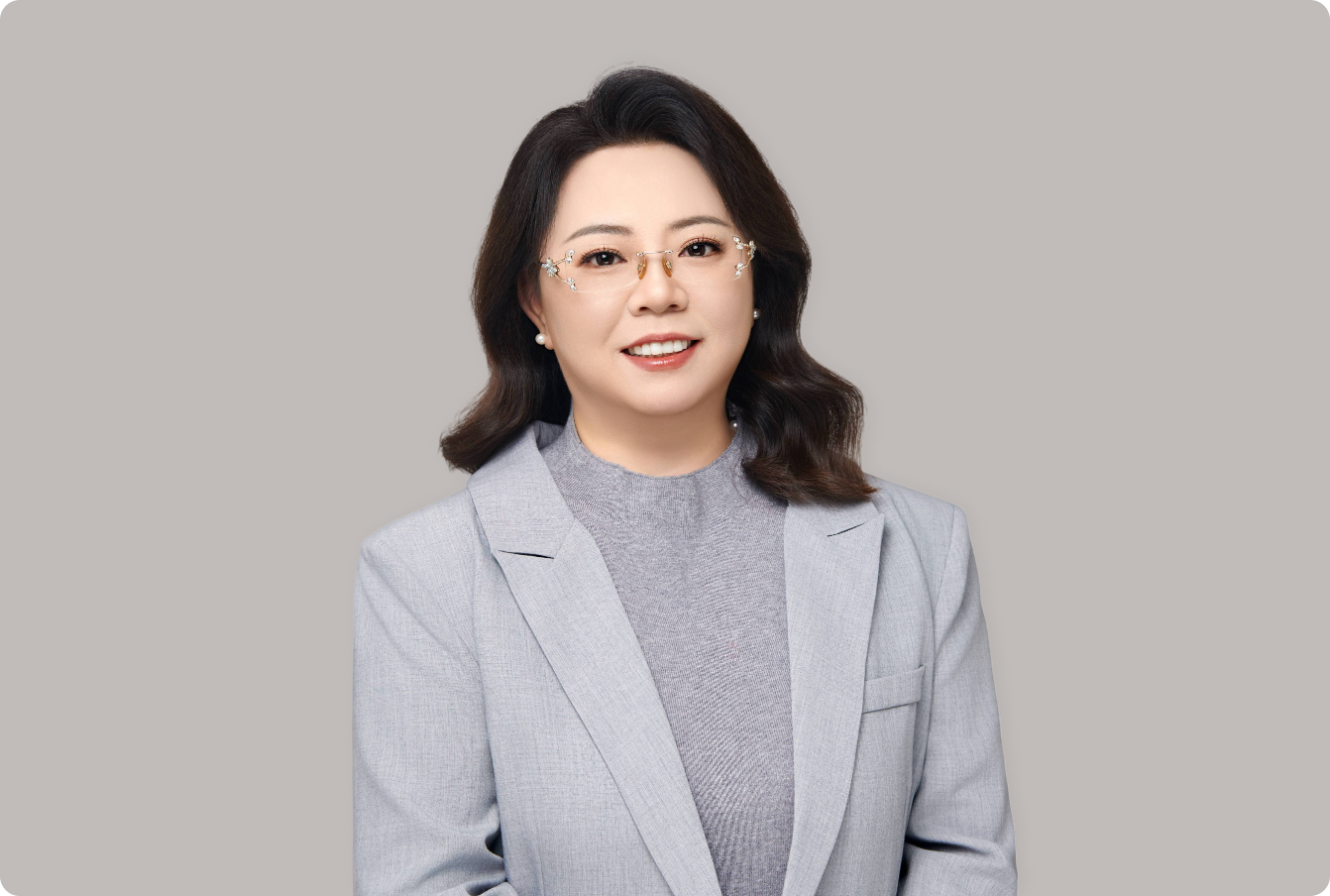 Wang Wei, руководитель направления одежды в КИФА